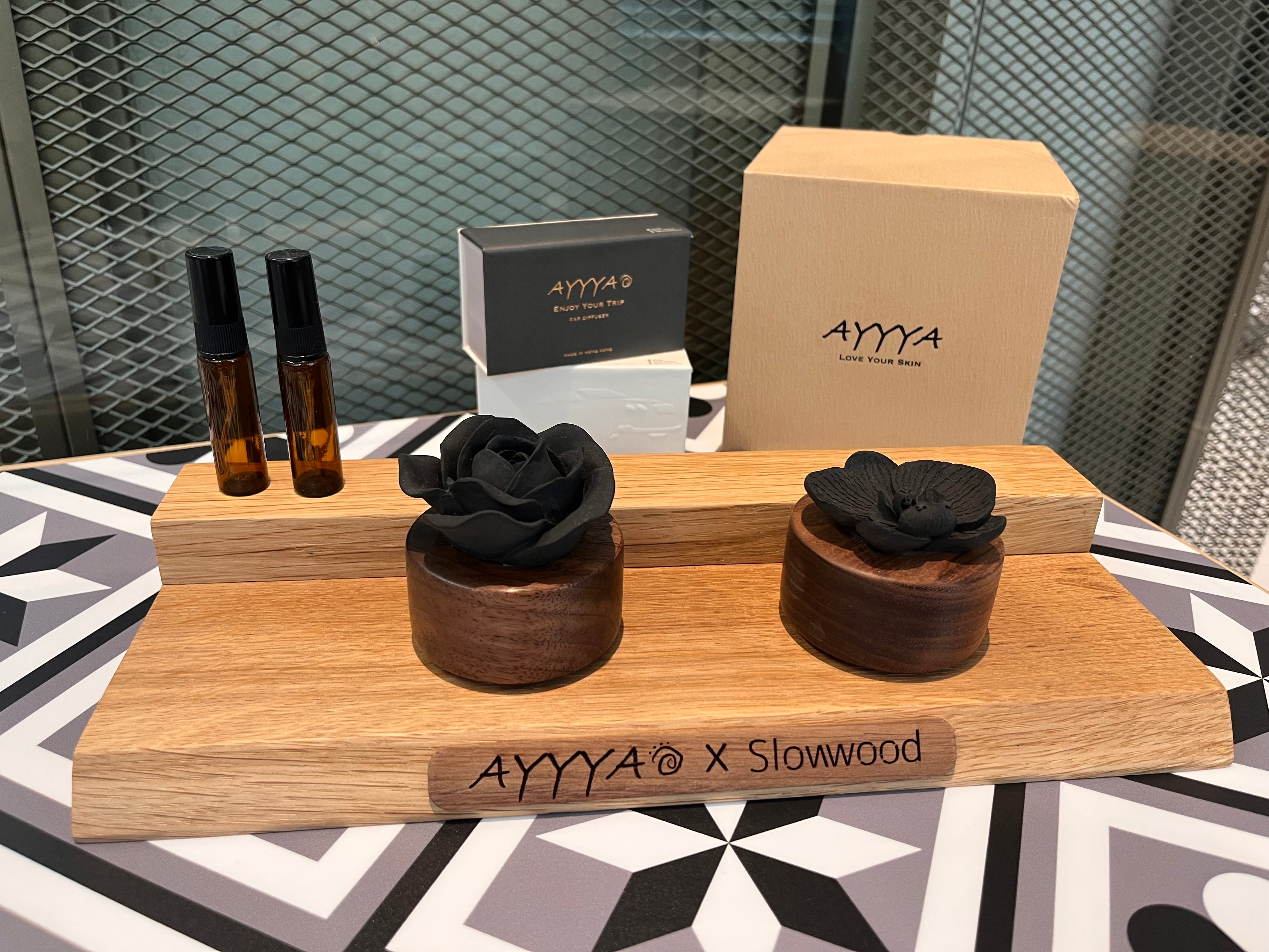 AYYYA X SLOWWOOD 3D Flower Shape Diffuser Stone with Aromatherapy Oil Spray Set